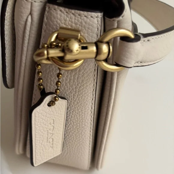 Coach Cassie Crossbody Bag Chalk Pebbled Leather Brass hardware - Picture 8 of 11